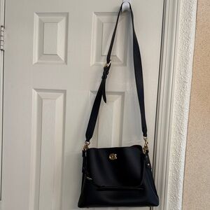 COACH womens Willow Soft Bucket Bag